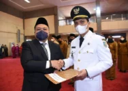 Bupati Sam’ani Lantik 66 Pejabat, Fokus pada Pelayanan dan Ekonomi Masyarakat