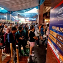 Kemeriahan Hari Pertama Jakarta Fair 2026 di JIExpo Kemayoran: Pengunjung Membludak dan Beragam Promo Menarik