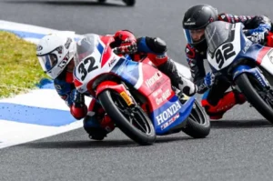 Kiandra Ramadhipa Jadi Kebanggaan Indonesia di Estoril dengan Podium Tertinggi Moto3 Junior