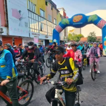 Meriah Ribuan Warga Lari Gowes dan Nikmati Serunya Wisata Kota Dalam Dolan Solotigo