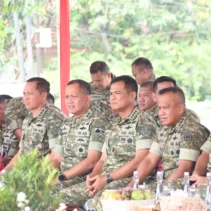 Pangdam IV Diponegoro Dampingi Irjen TNI Tinjau KDKMP Di Magelang dan Purworejo: Membangun Kemandirian Ekonomi Desa