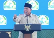 Prabowo Mengungkap Alasan Gaji Guru Masih Rendah: Uangnya Diambil Terus